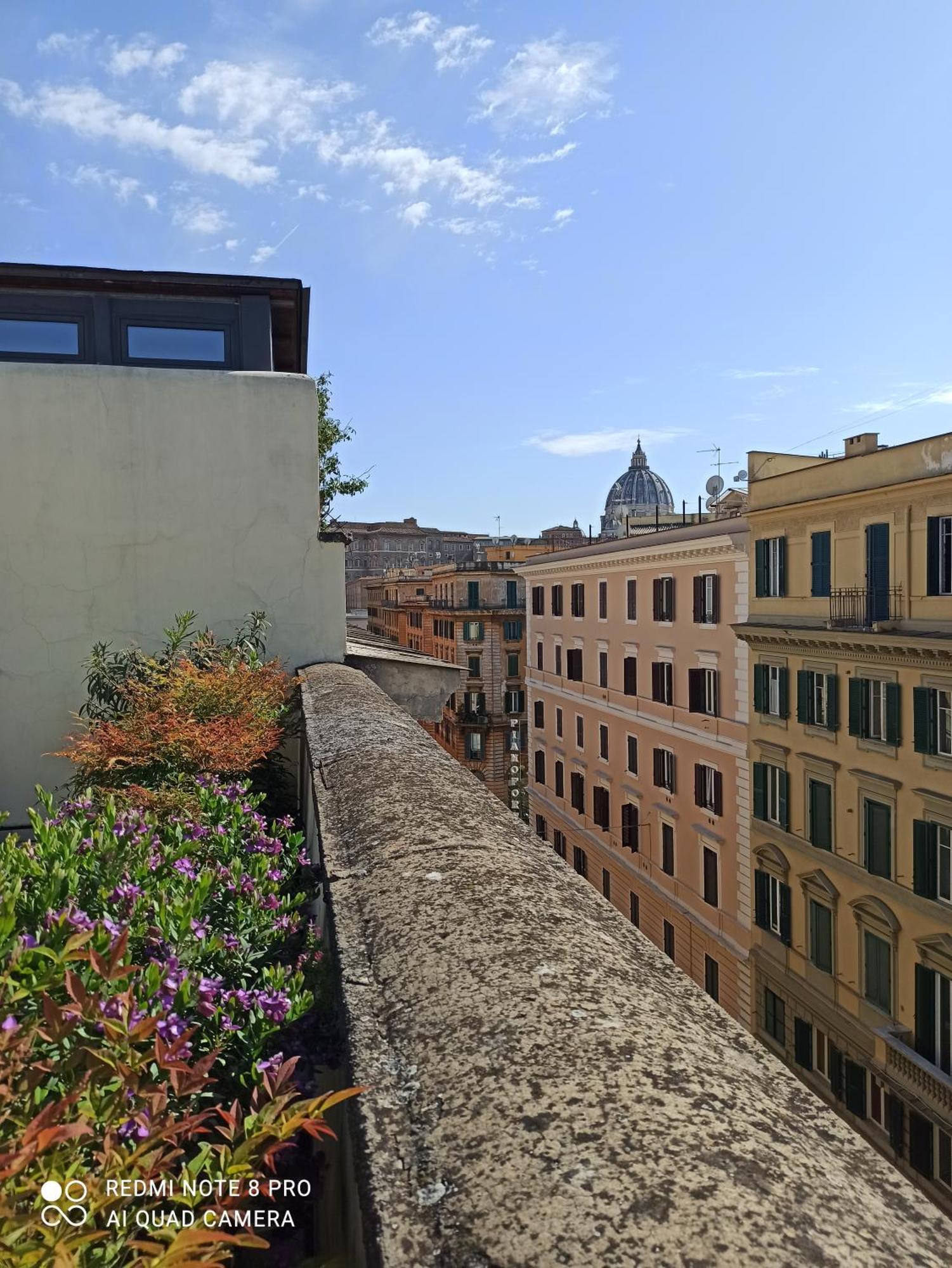 Living By Vatican With Panoramic Terraces In Rom Eksteriør billede